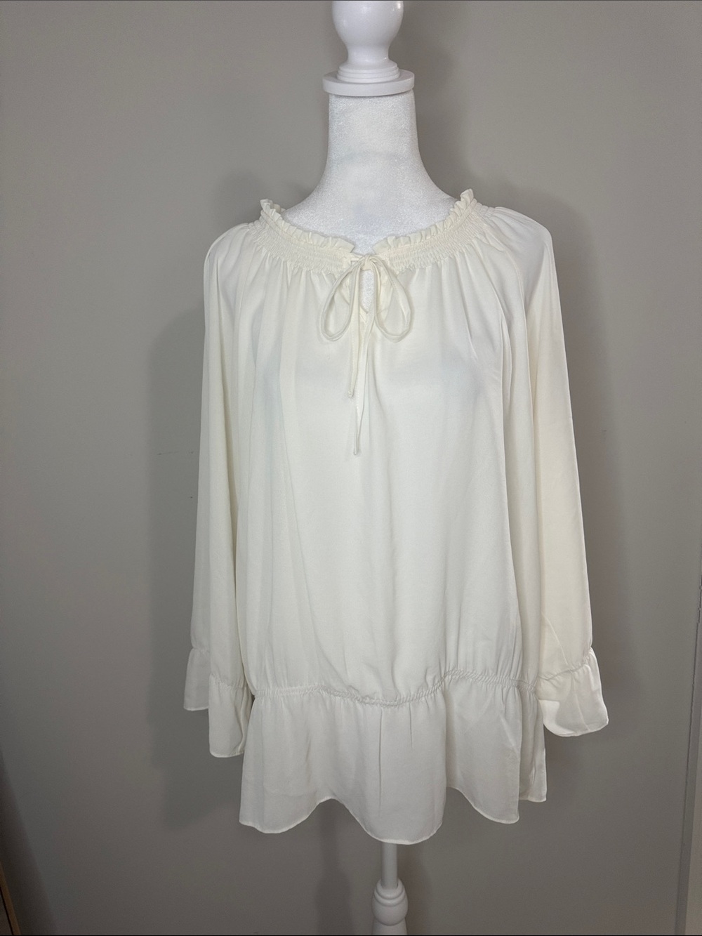 Chico's Cream Ruffle-Hem Peasant Tunic